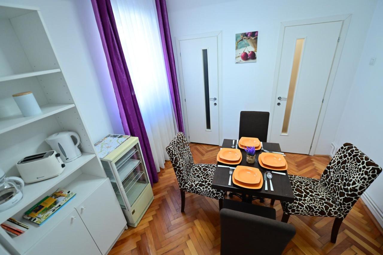 Apartament Cu 2 Dormitoare, Benjamin Residence, Piata Mare Sibiu Extérieur photo